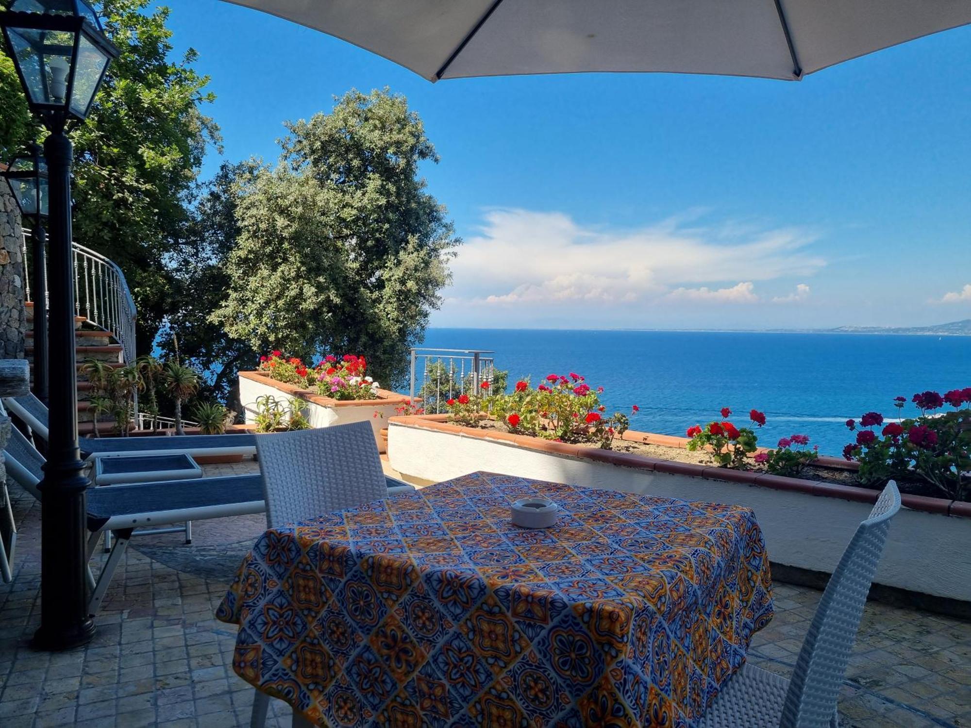 L'Incanto Suites Ischia Казамиччола-Терме Экстерьер фото