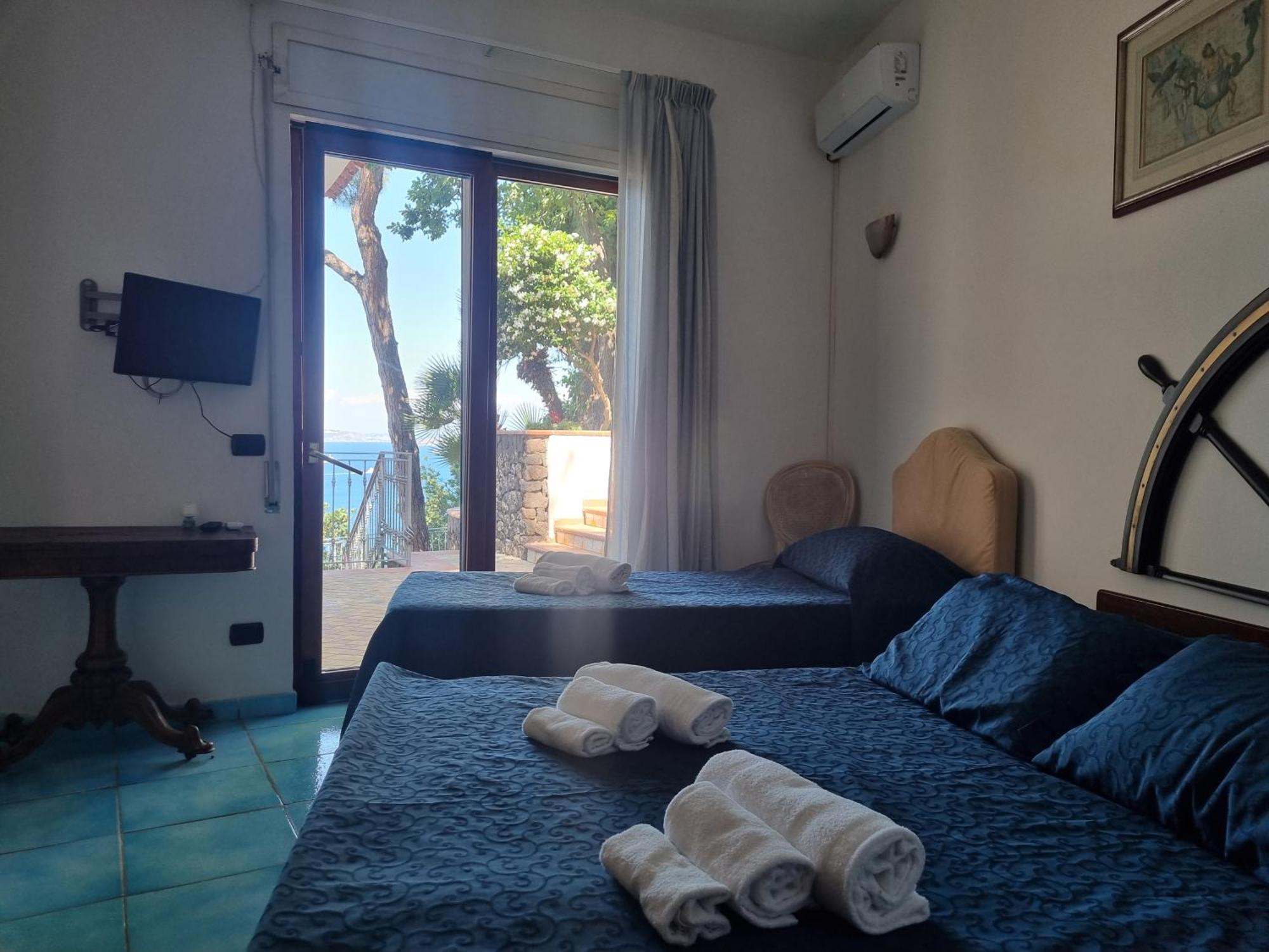 L'Incanto Suites Ischia Казамиччола-Терме Экстерьер фото
