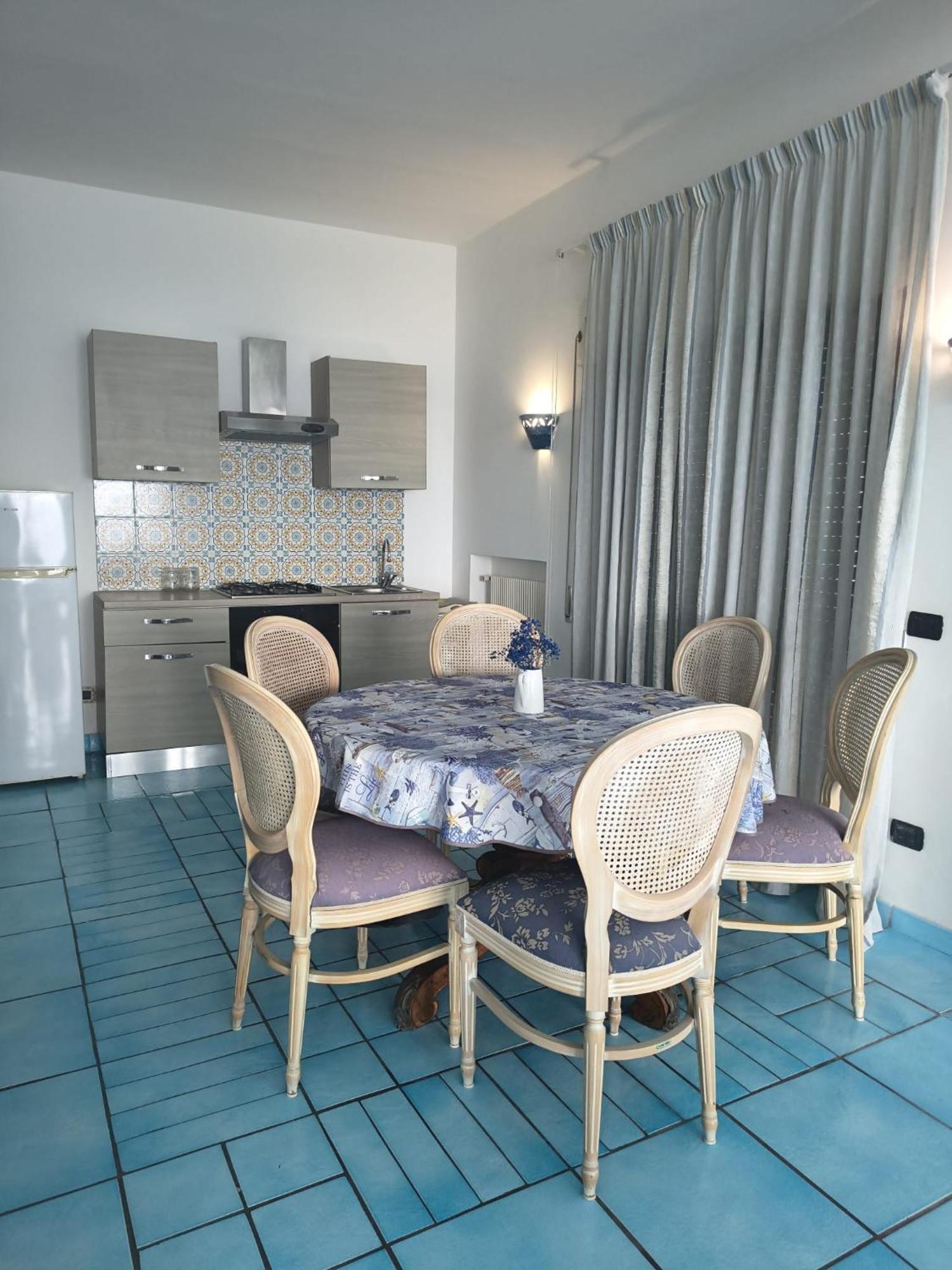 L'Incanto Suites Ischia Казамиччола-Терме Экстерьер фото